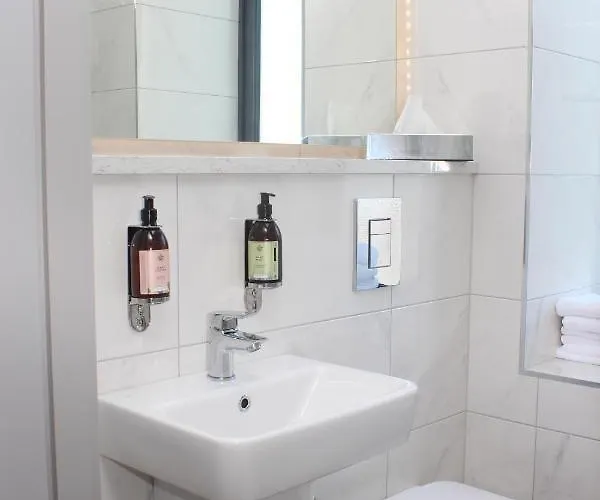 Baginbun 3* 페다드 온 씨